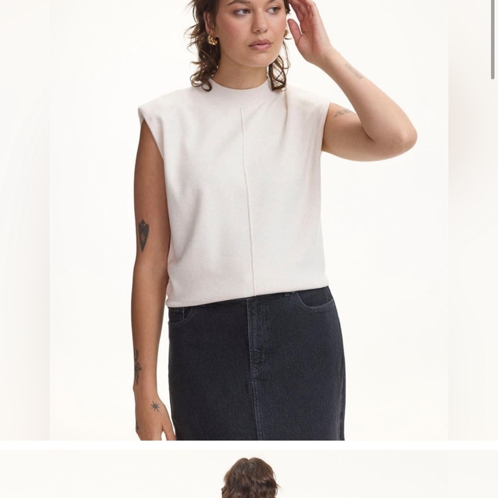 Reitmans Cream Boxy Muscle Tee with High Neckline